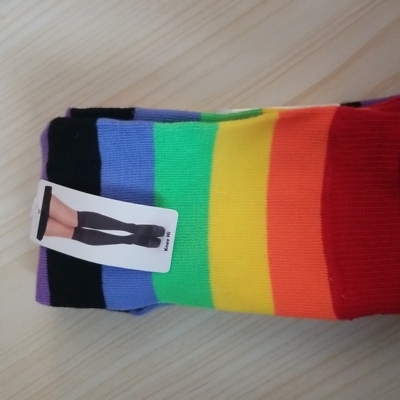 Leg Life Knee High Rainbow Socks - Picture 2 of 4